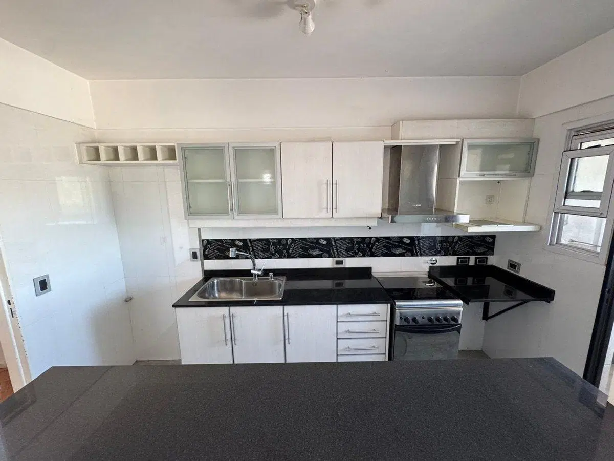 DEPTO 3 AMB EN VENTA EN PATERNAL CON BALCÓN 3