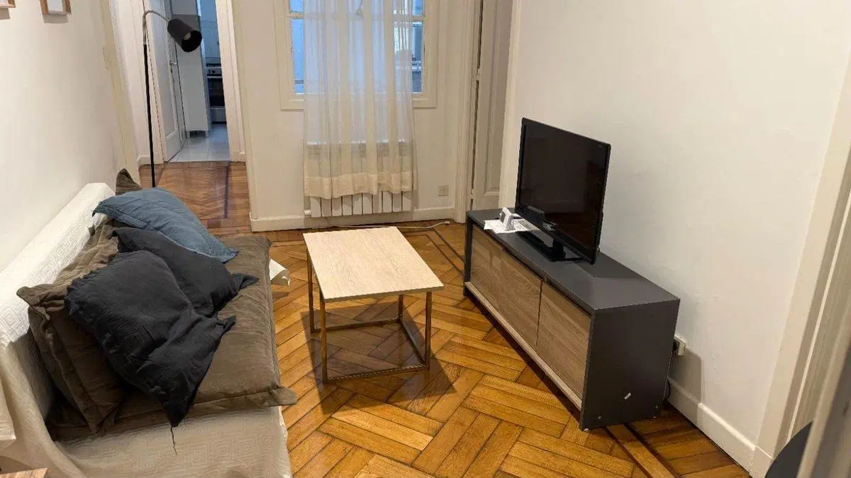 Alquiler 2 ambientes con muebles Arenales Recoleta 3