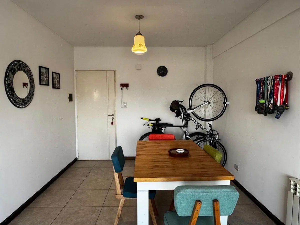 Venta depto 2 ambientes con cochera - Saenz Peña 3
