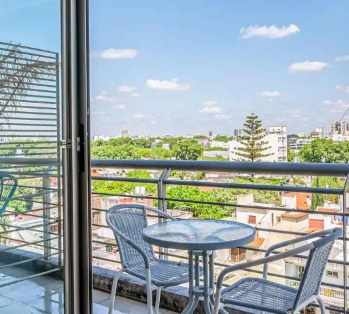 EN VENTA MONOAMBIENTE CON BALCÓN - COGLHAN 4