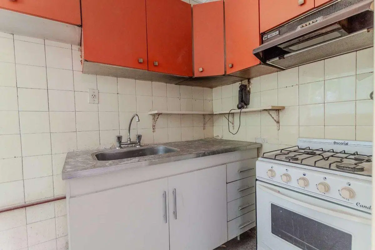Venta Depto. 2 Amb, c/ balcón Balvanera 4