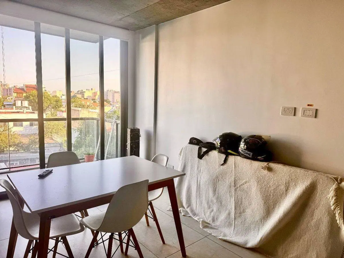 Monoambiente en venta 38m2 Monte Castro 4