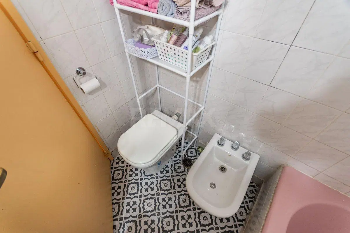 Venta de Dpto 4 amb. balcon 79 mt2 Villa Crespo 4