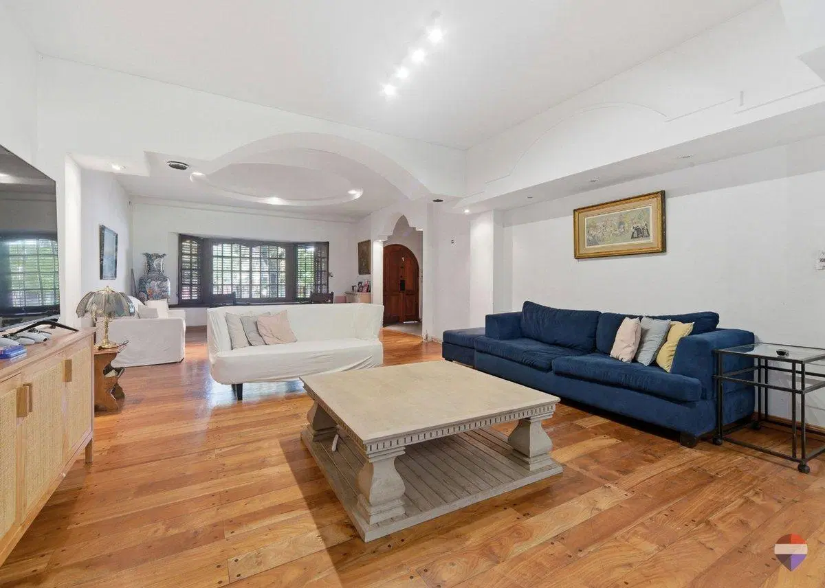 Casa venta Belgano 5mb+escrit, coch, jardín pileta 3
