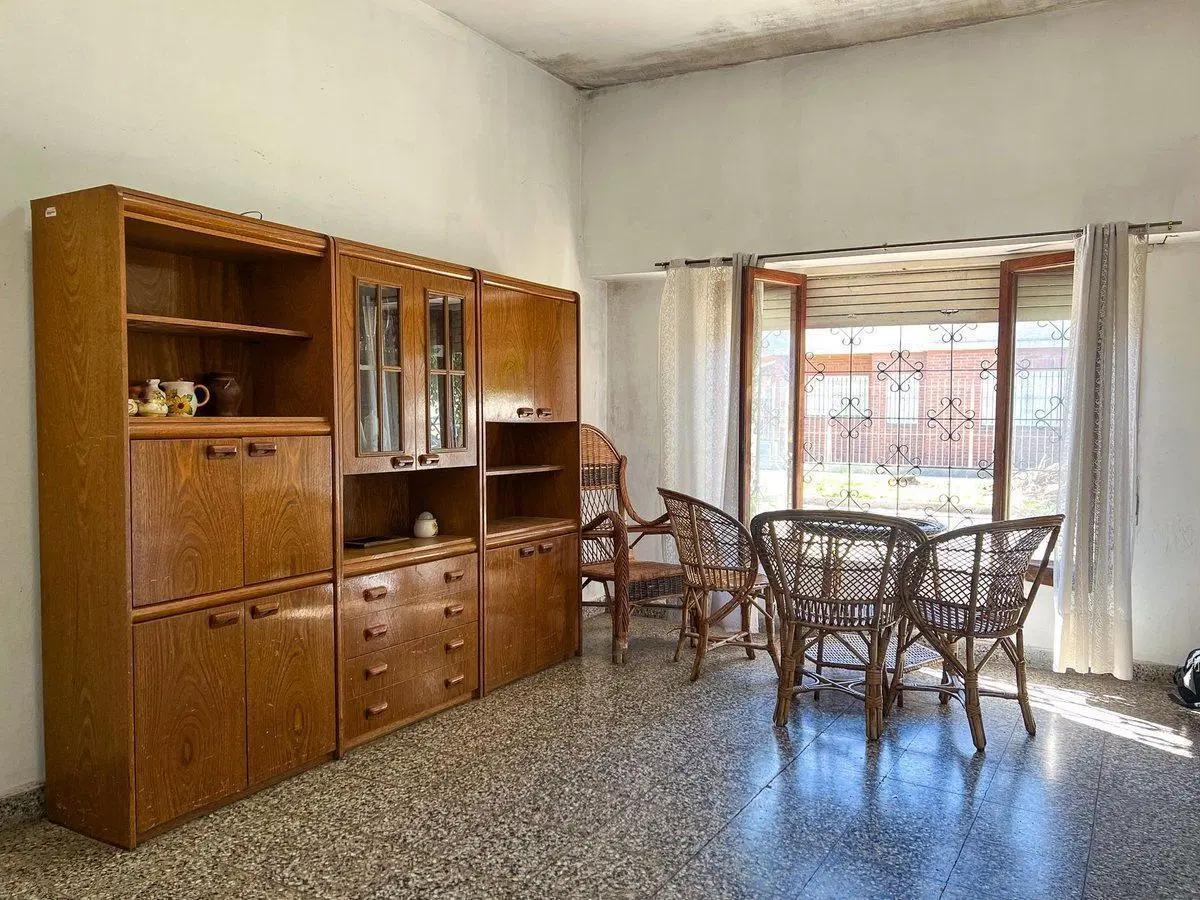 EN VENTA CASA 4 AMB EN V. LUZURIAGA 3