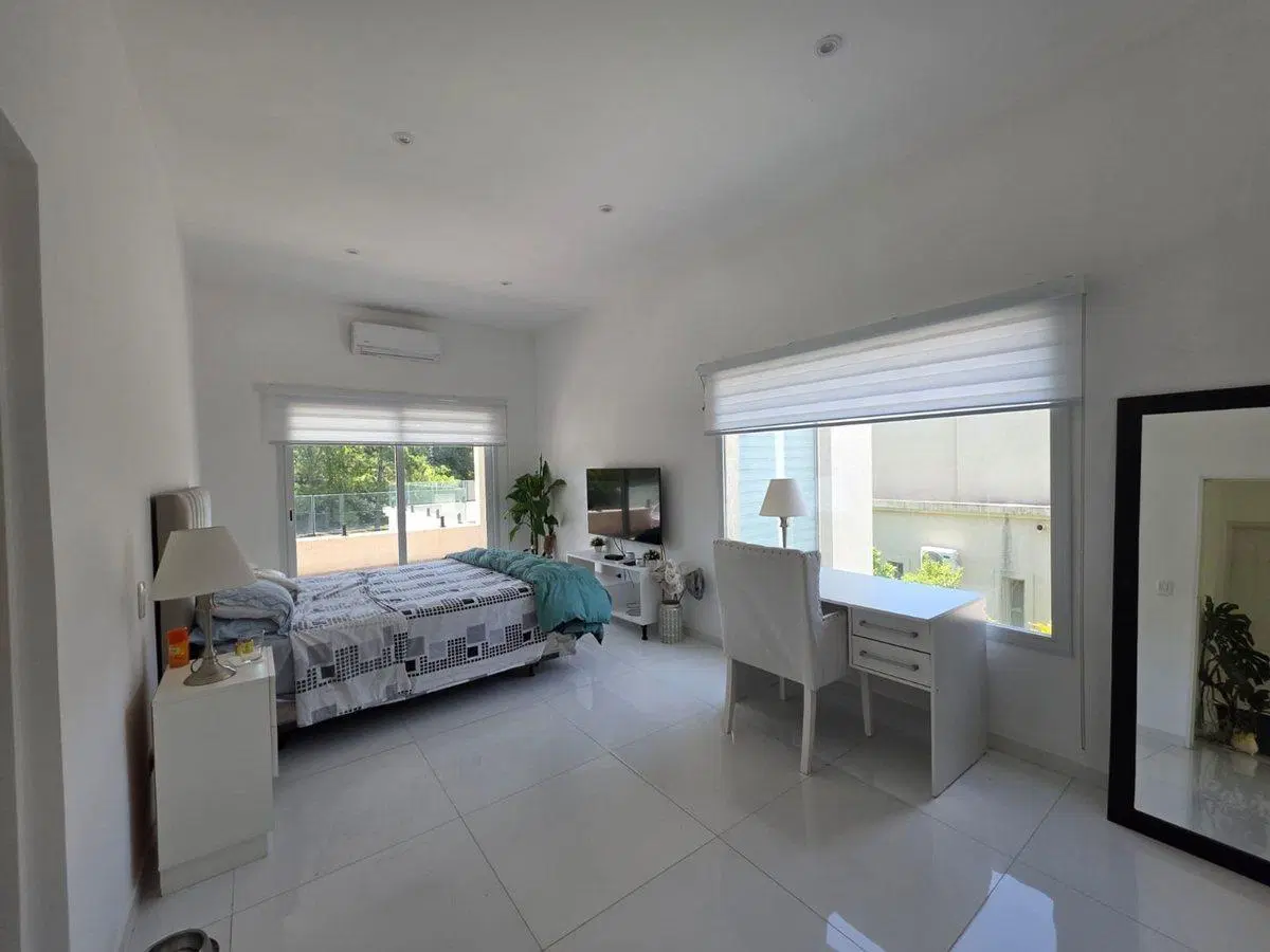 VENTA CASA 6 AMB BARRIO LAS CASUARINAS DEL PILAR 2
