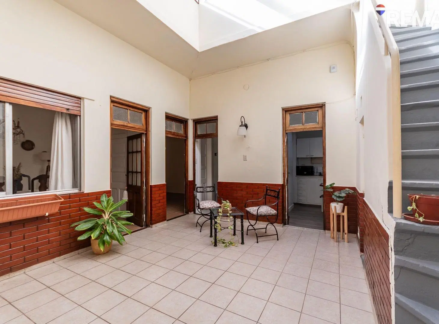 VENTA PH 4 AMBIENTES C/TERRAZA Y PATIO PIÑEYRO 4