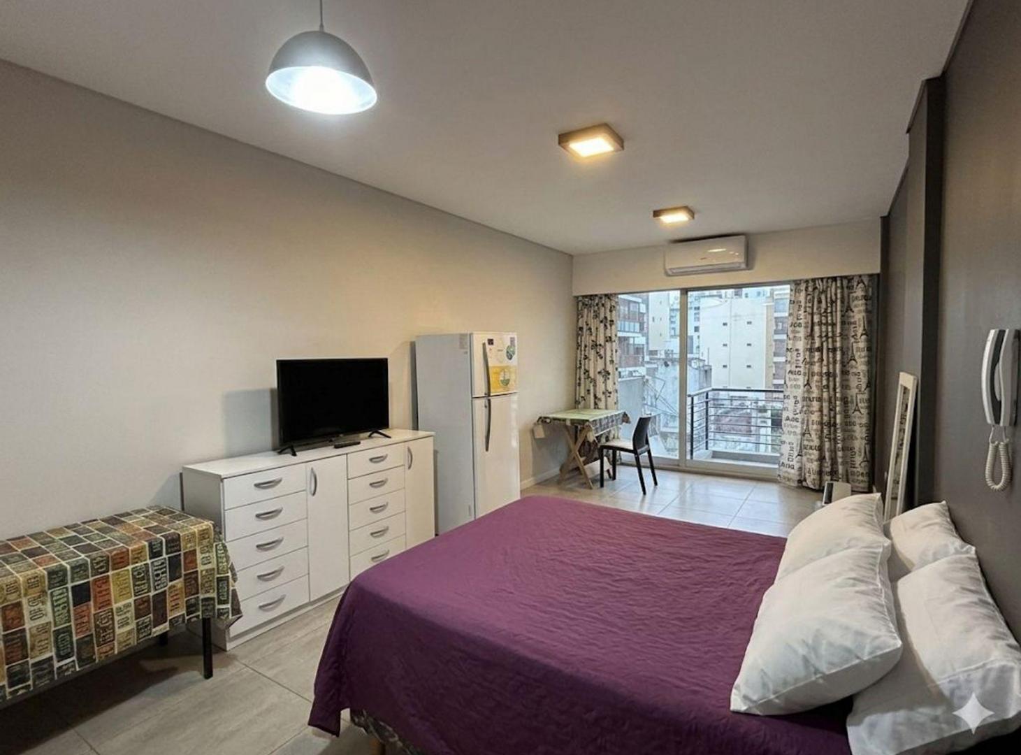 VENTA MONOAMBIENTE CON BALCON CON RENTA LUMINOSO