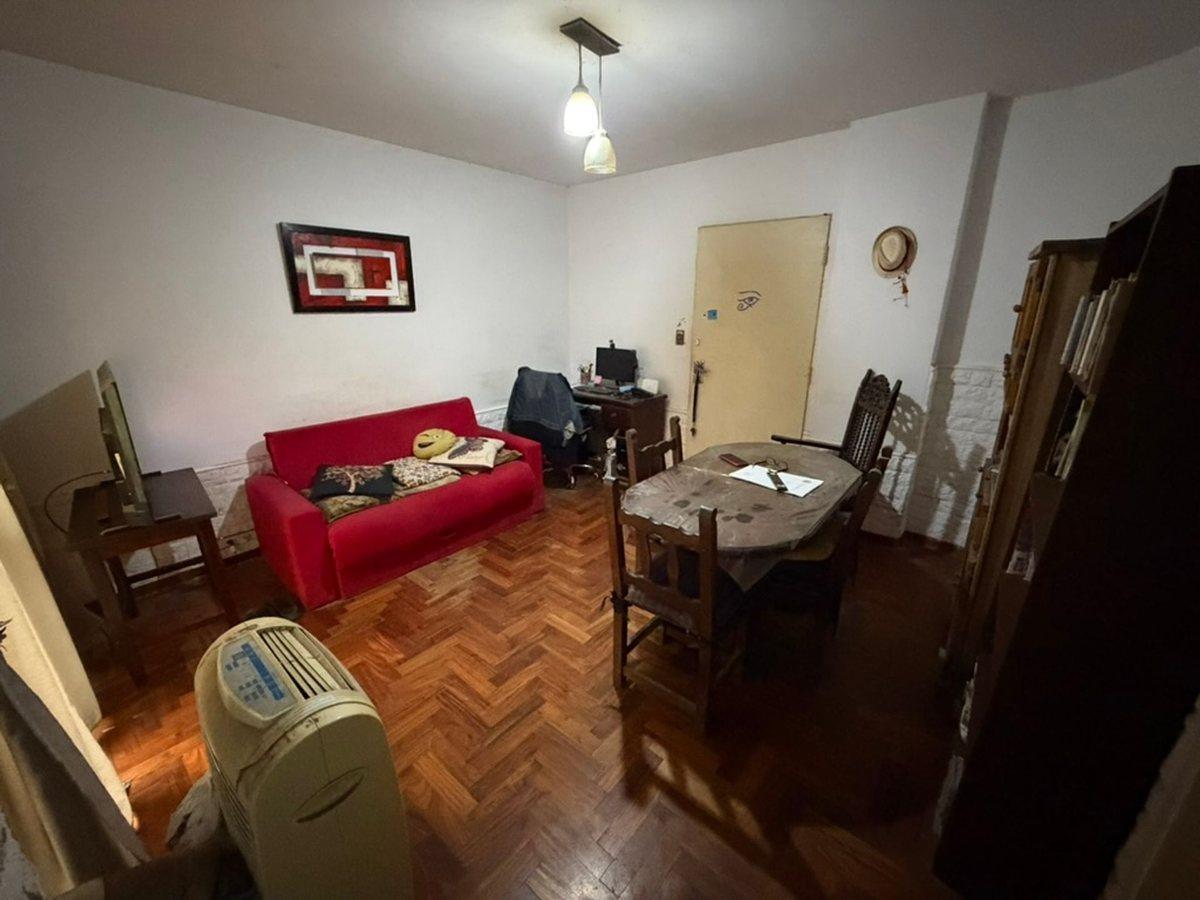DEPARTAMENTO VENTA SAN CRISTOBAL 2 AMB. P B PATIOS