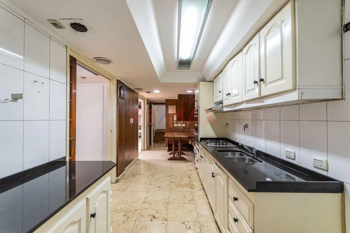 Casa en Venta Wilde de 4 amb con Quincho y Cochera 3