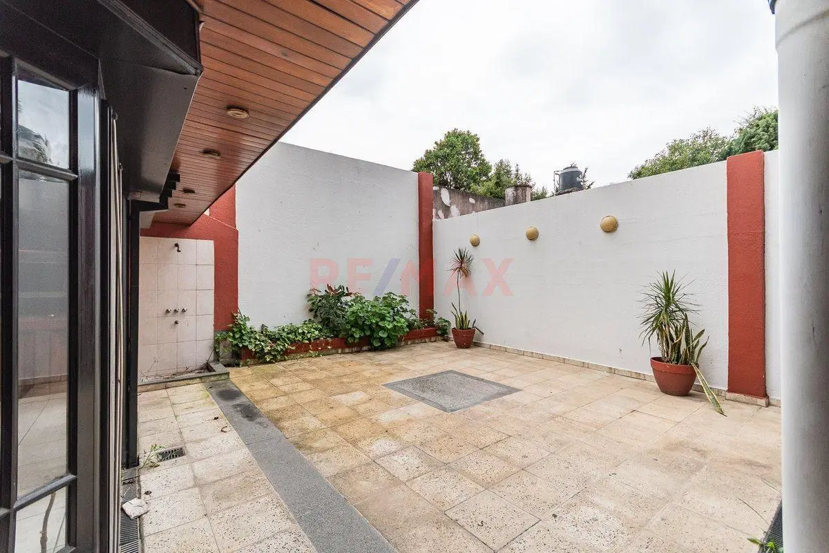 Casa en Venta Wilde de 4 amb con Quincho y Cochera 5