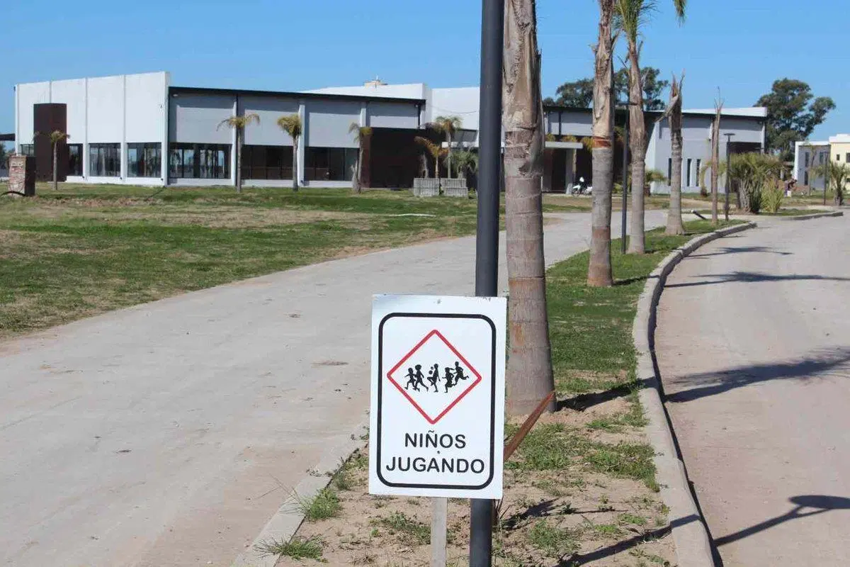 VENTA TERRENO LOTE LAGOS DE CANNING II - 2 4