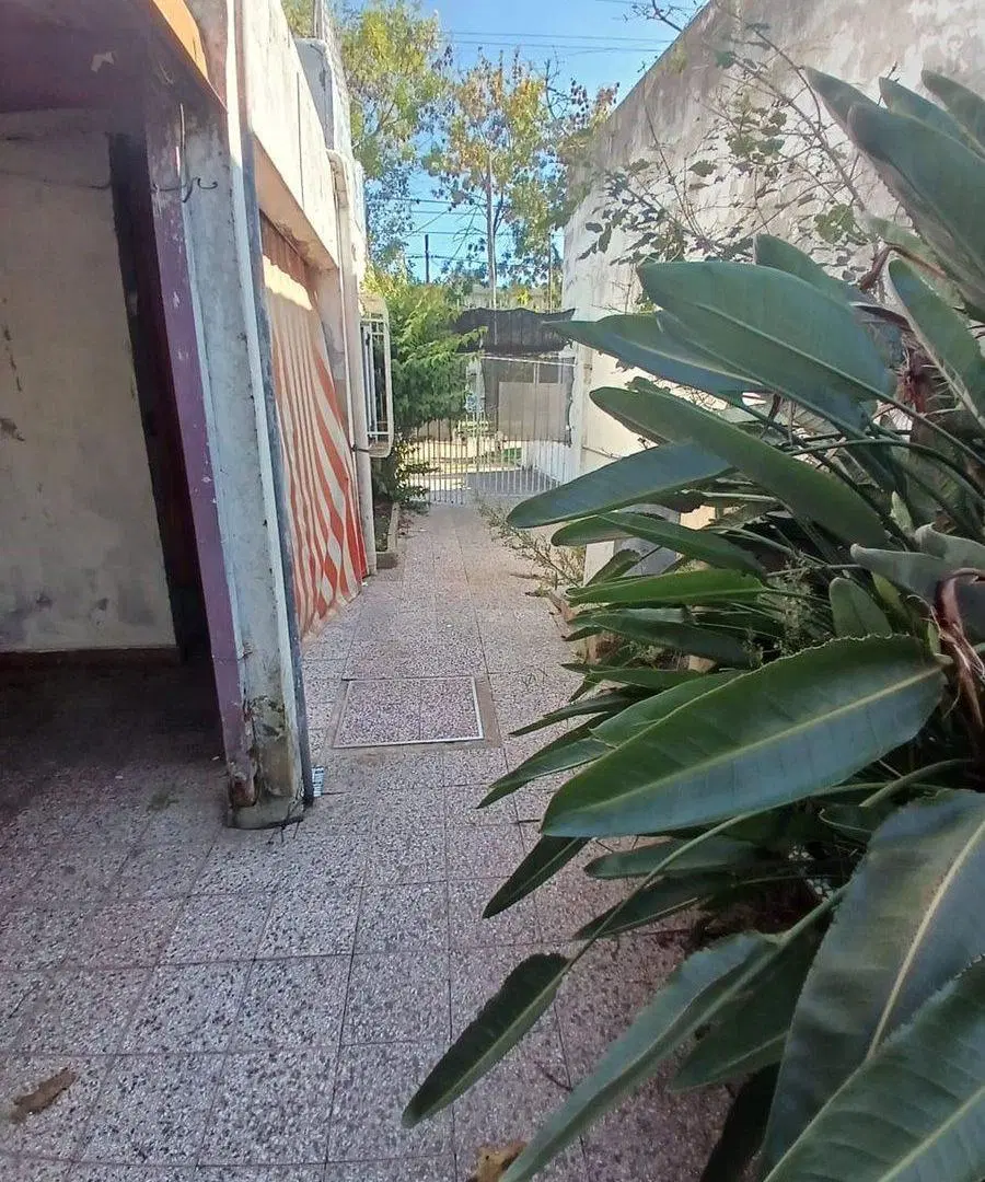 EN VENTA LOTE DE TERRENO 260M2 - TEMPERLEY 2