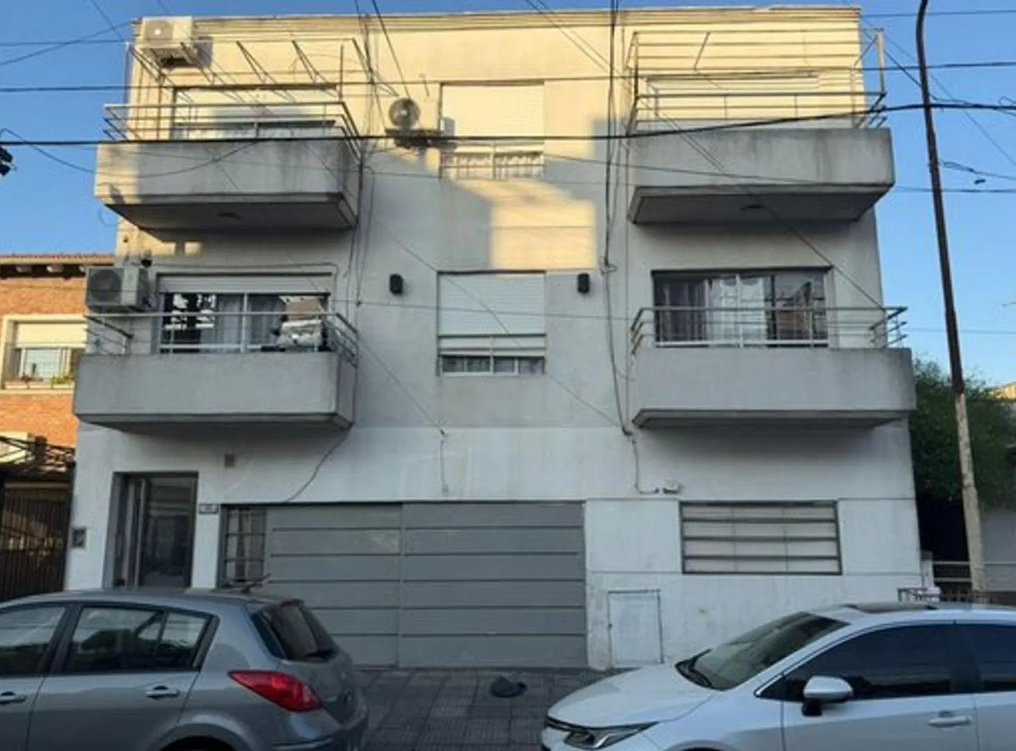 DEPARTAMENTO VENTA 2 AMBIENTES P.B. PATIO COCHERA 2