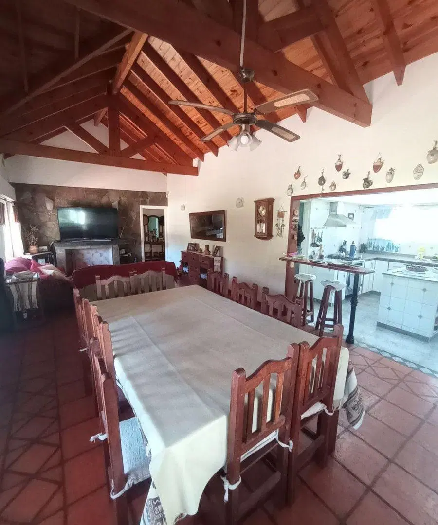 Venta Casa Quinta c/pileta 3Mil MTS2 - EL PATO 2