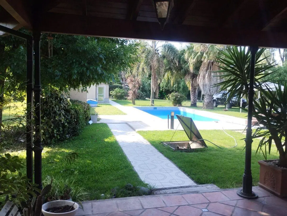 Venta Casa Quinta c/pileta 3Mil MTS2 - EL PATO 2