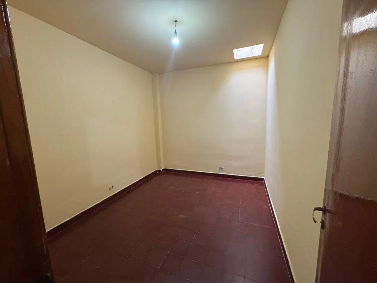 VENTA PH 4 AMBIENTES CON  PATIO y TERRAZA PROPIA 2