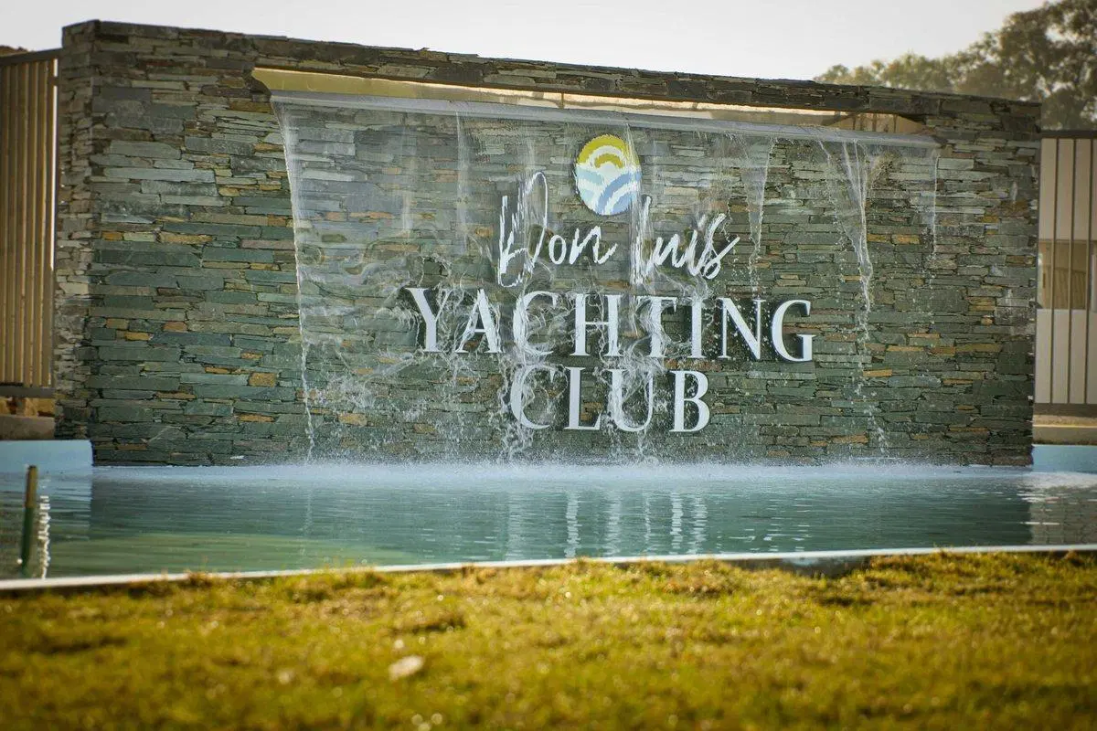 Venta Lote 600m2 Yachting Club Don Luis  Rodriguez 4