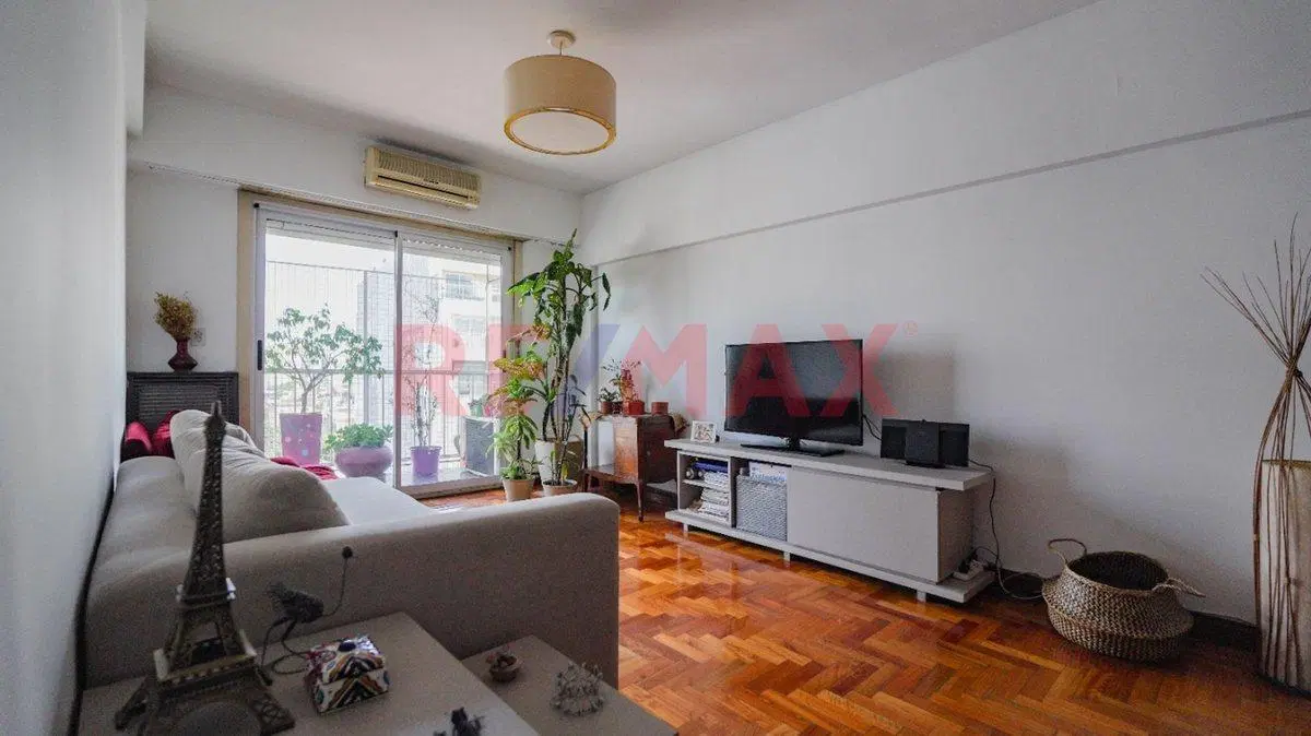VENTA DEPTO 4 AMB CON BALCON Y COCHERA EN PALERMO 2