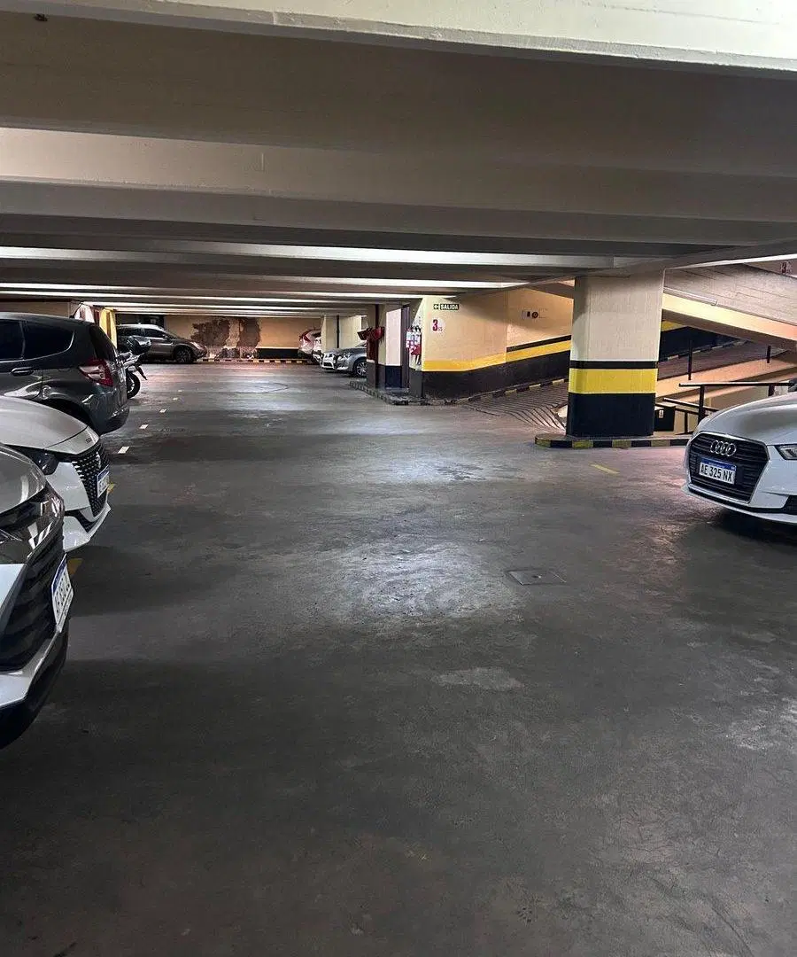 EN VENTA COCHERA EN SAN NICOLÁS 5