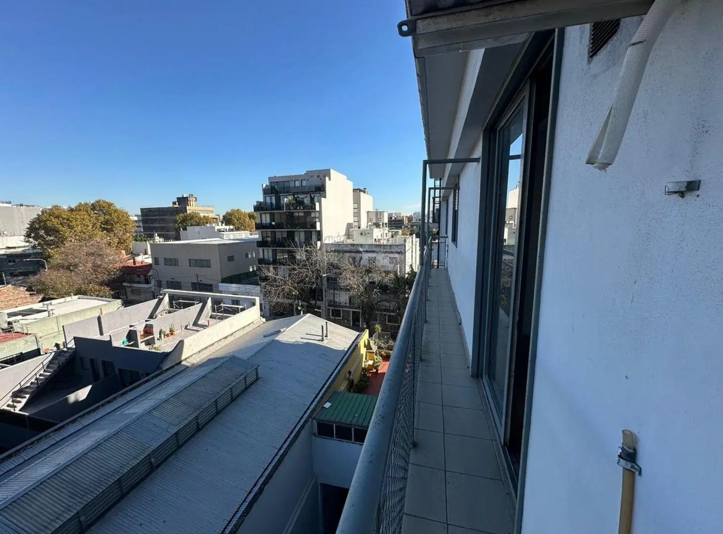 Alquier Depto 3amb c/balcón Villa Gral. Mitre 3