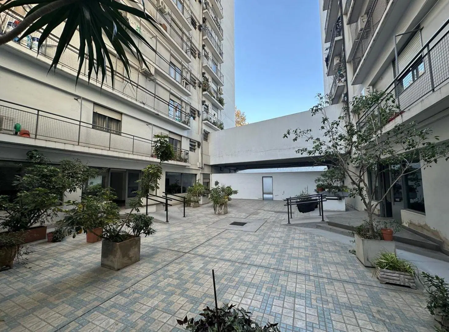 Alquier Depto 3amb c/balcón Villa Gral. Mitre 2