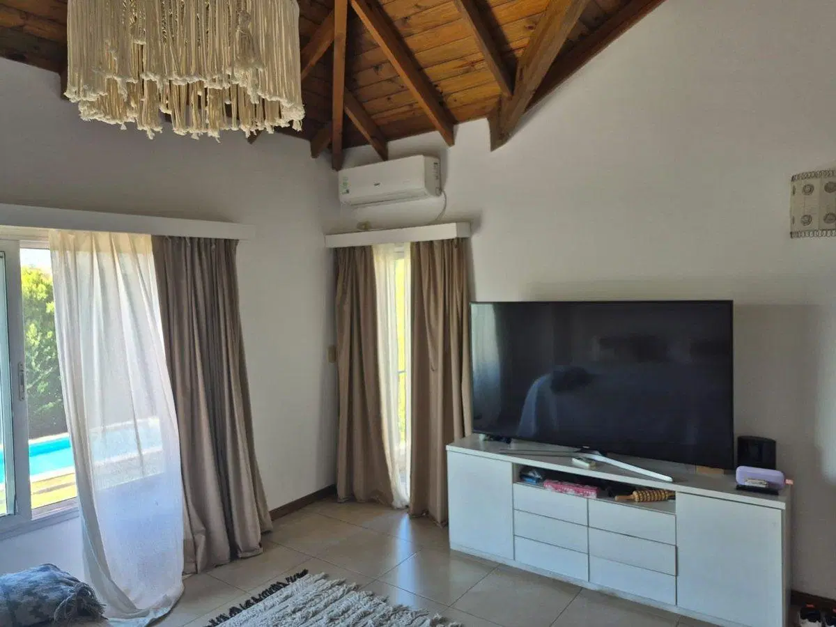 VENTA CASA 6 AMB C/DEP BARRIO CERRADO VILLA OLIVOS 5