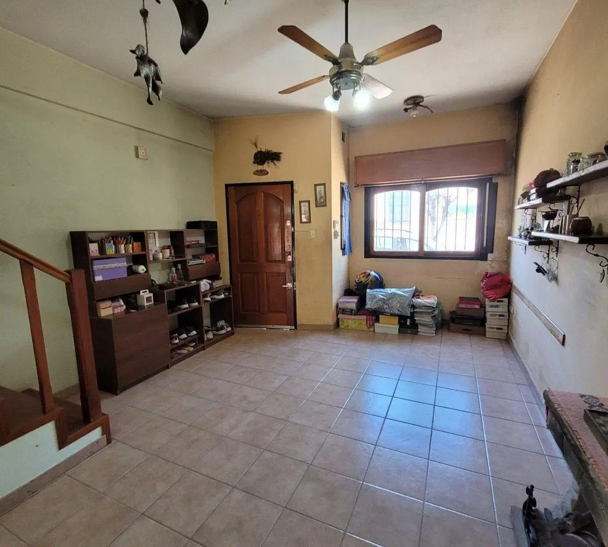 Venta  P.H. Duplex 3 amb. Patio. Lomas del Mirador 5