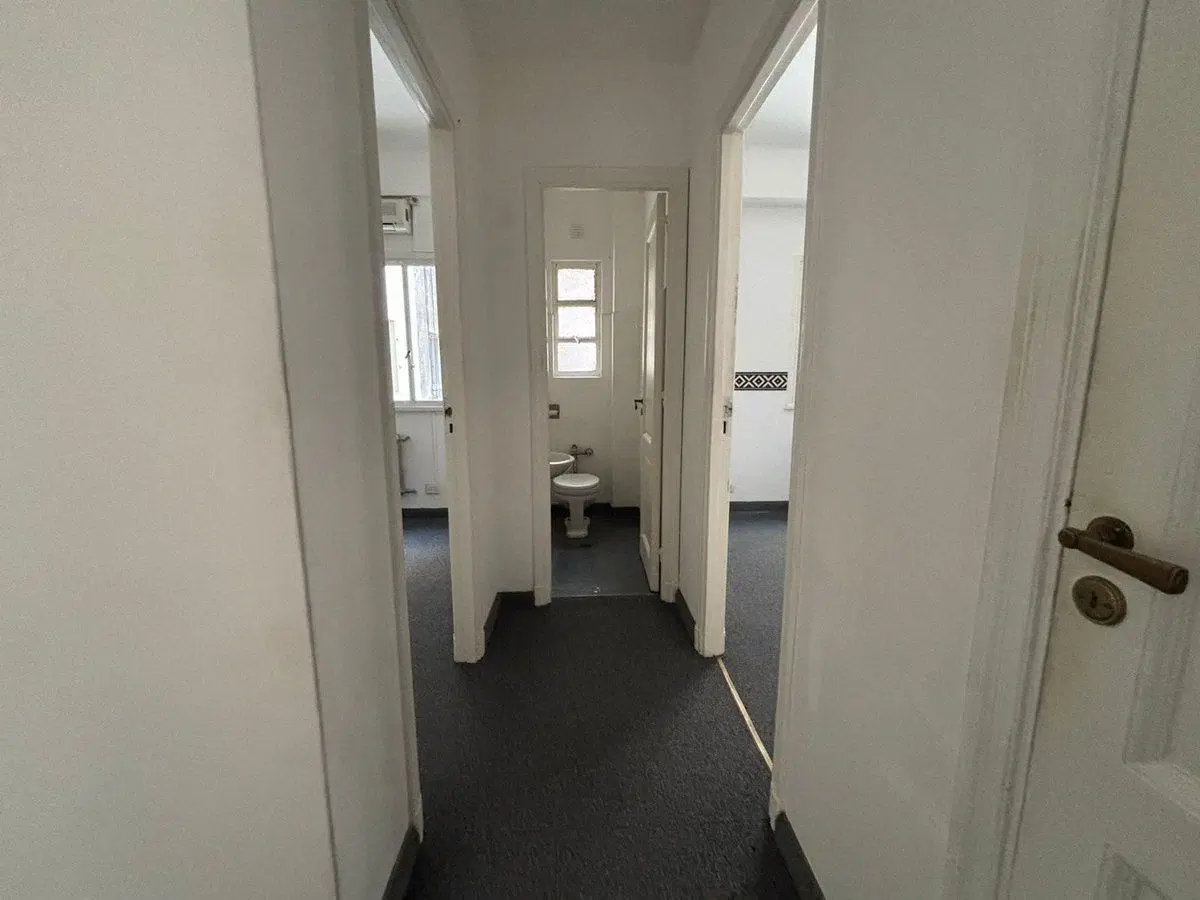 VENTA OFICINA MICROCENTRO 3