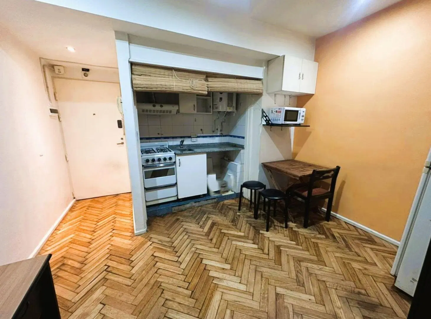 Alquiler dto monoambiente 29 m2 BALCÓN Retiro 4