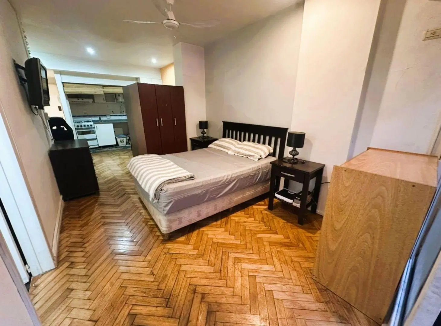 Alquiler dto monoambiente 29 m2 BALCÓN Retiro 5