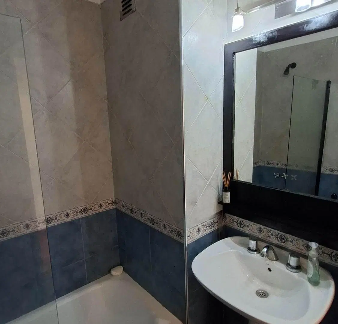 EN VENTA DEPTO 3 AMBIENTES - LOMAS DE ZAMORA 5