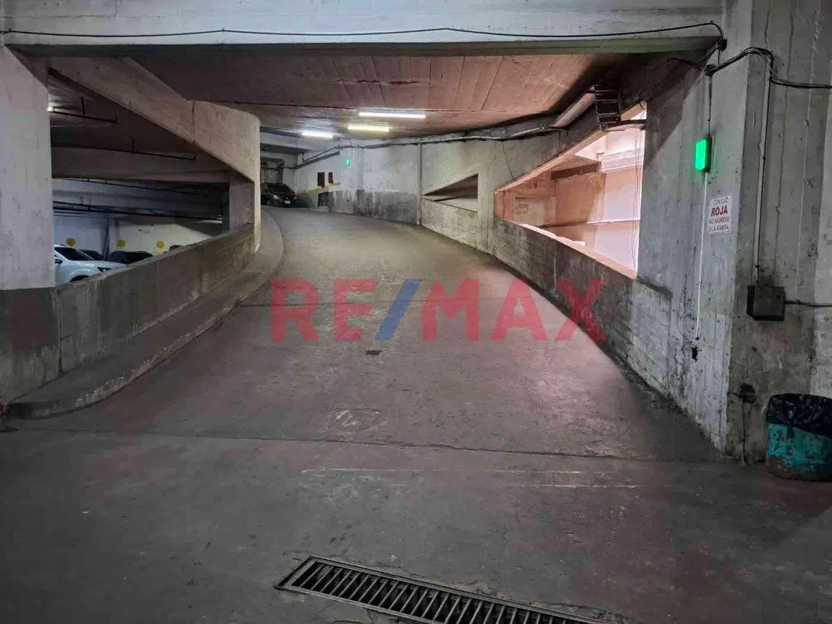 COCHERA EN VENTA BALVANERA 20.99 MTS 3