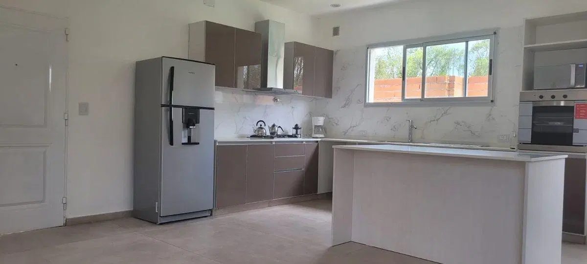 Alquiler casa 5 ambientes en Pilar 4