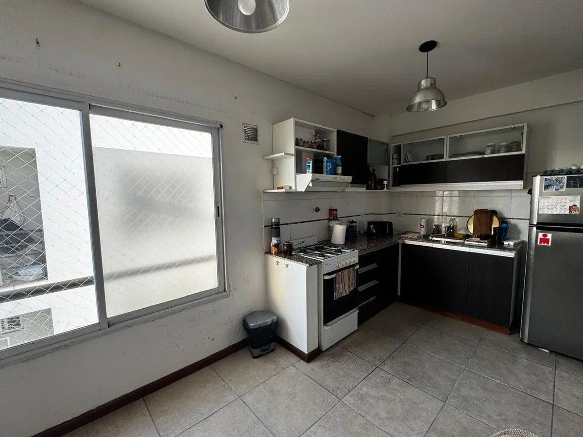 Venta depto 2 ambientes con cochera - Saenz Peña 8