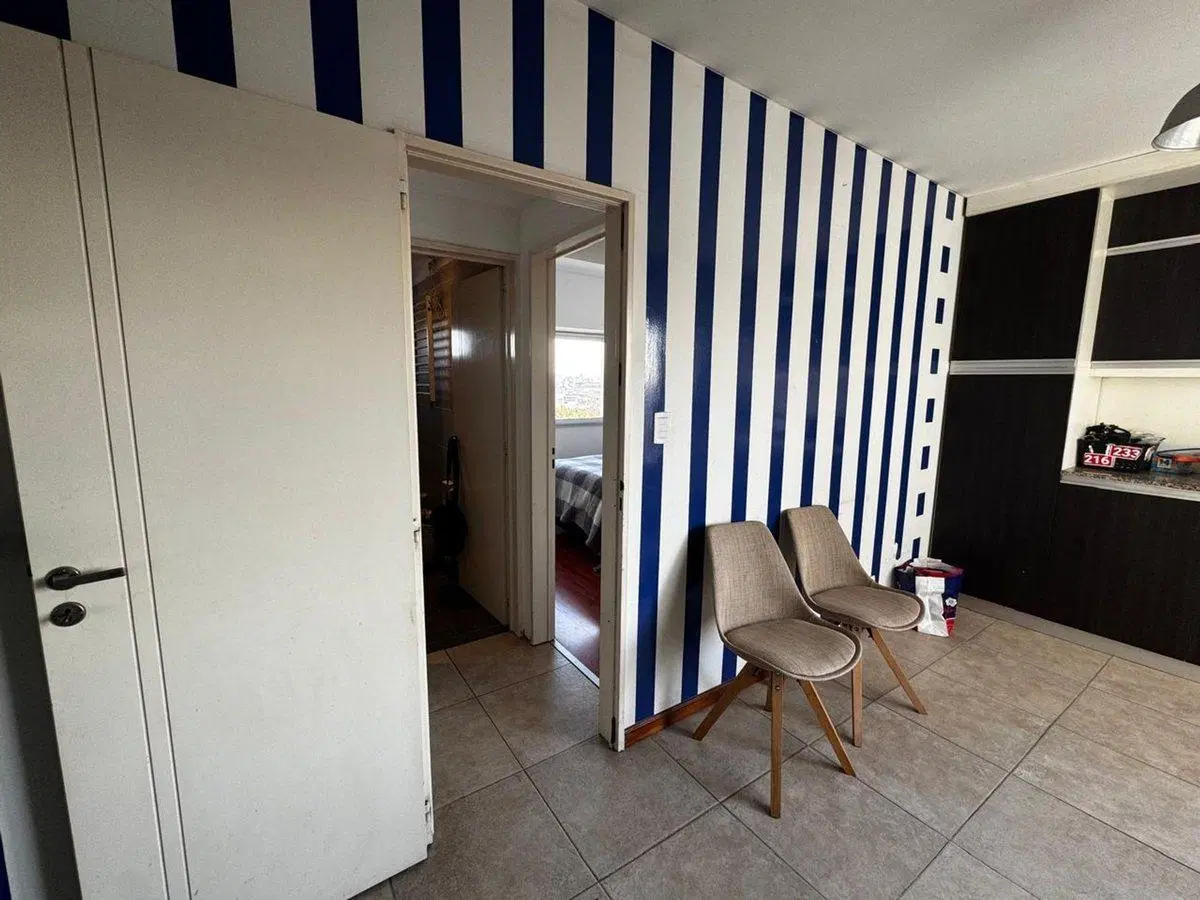 Venta depto 2 ambientes con cochera - Saenz Peña 5