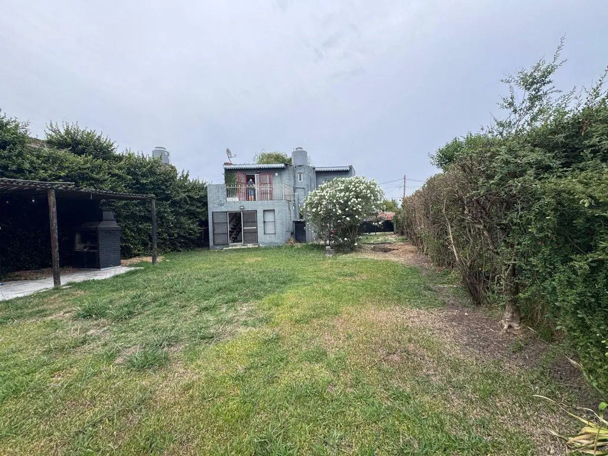 VENTA CASA 3 AMBIENTES EN LOTE DE 380 m2 3
