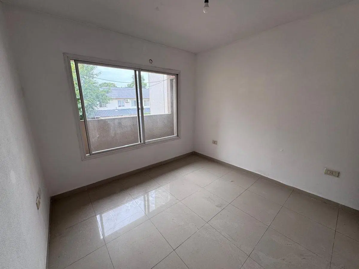 VENTA 2 AMBIENTES C/ COCHERA CENTRO MORENO IMPECAB 4