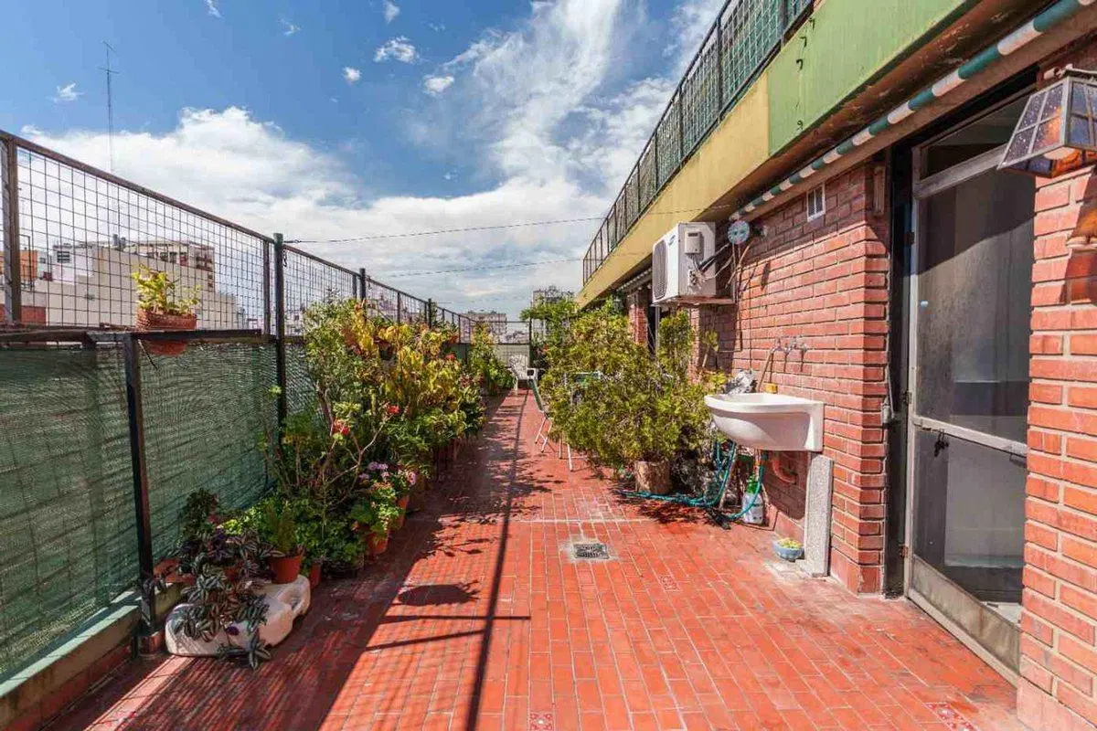 Venta departamento 4 amb  Dep y Cochera -Almagro 4