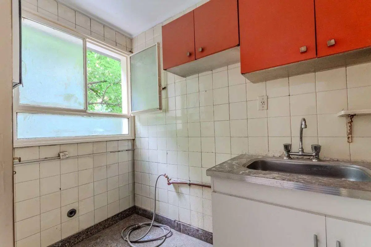 Venta Depto. 2 Amb, c/ balcón Balvanera 2