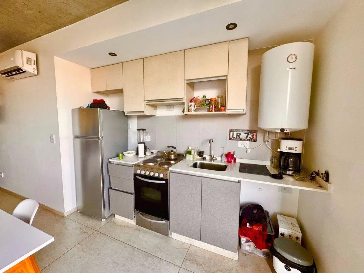 Monoambiente en venta 38m2 Monte Castro 4