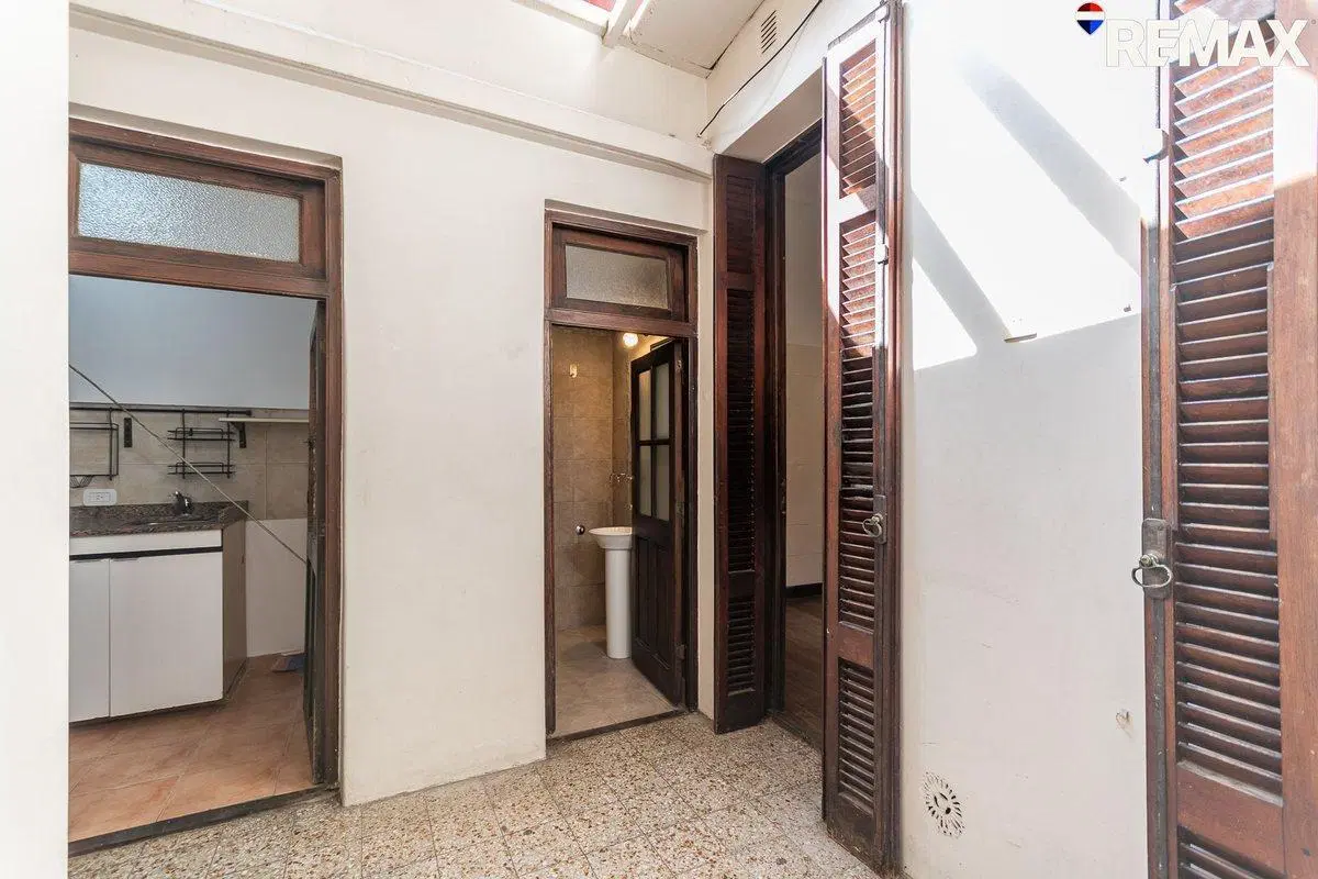 VENTA PH 2 AMB con Patio en BARRACAS 2