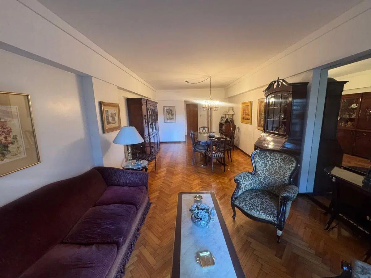 EN VENTA DEPTO 4 AMB EN BARRACAS CON COCHERA Y DEP 4