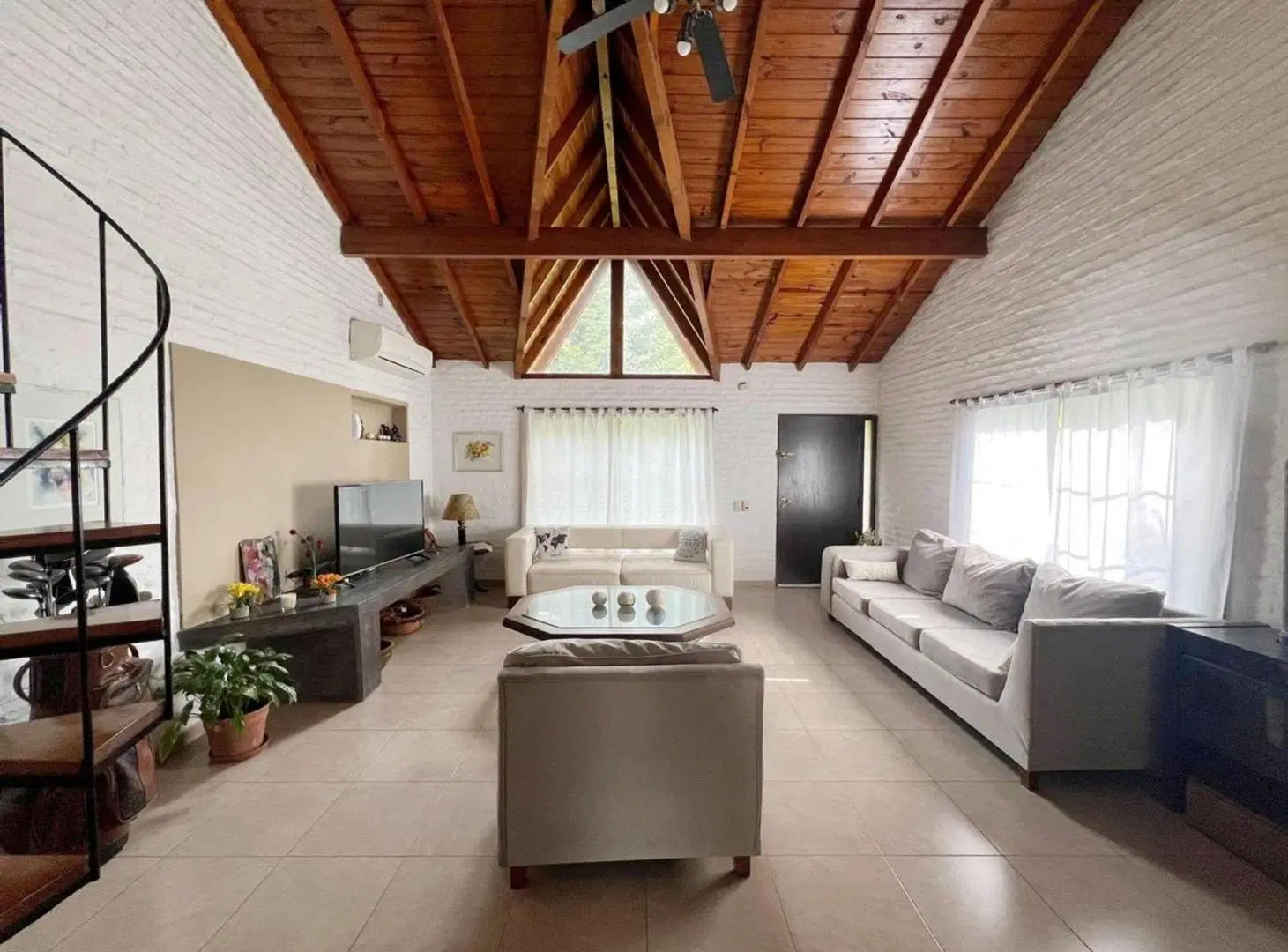Venta Quinta Moreno parque pileta 4 ambientes 3