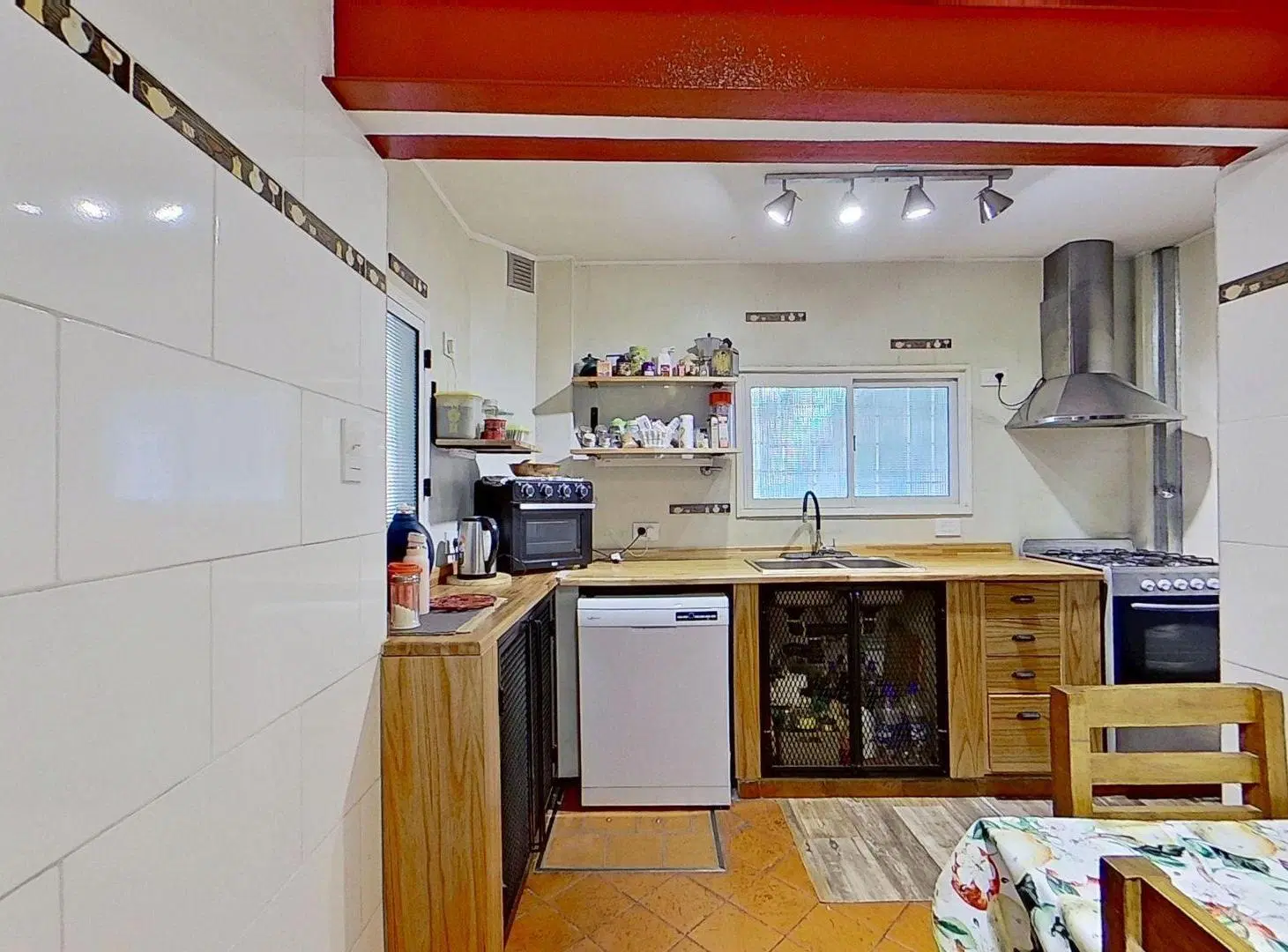 VENTA CASA 4 AMBIENTES EN FLORES 4