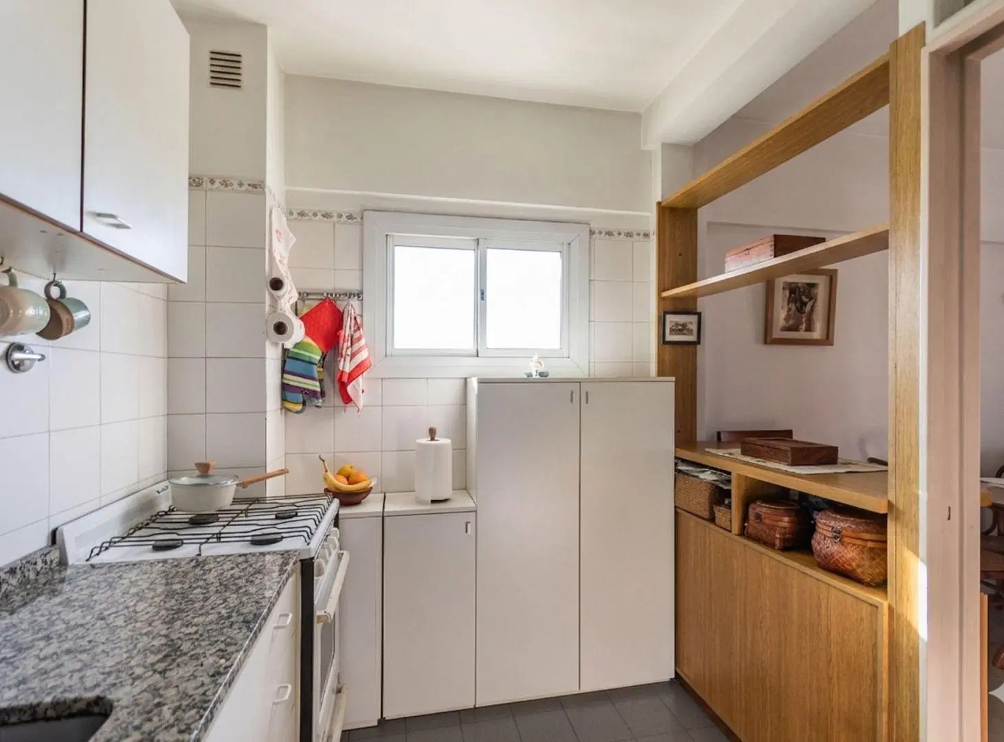 MONOAMBIENTE DIVISIBLE EN VENTA BALCON V. URQUIZA 2