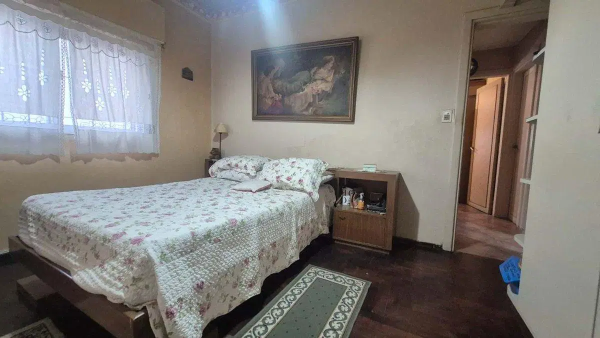 Casa Doble en Villa Adelina cochera  y parrilla 5