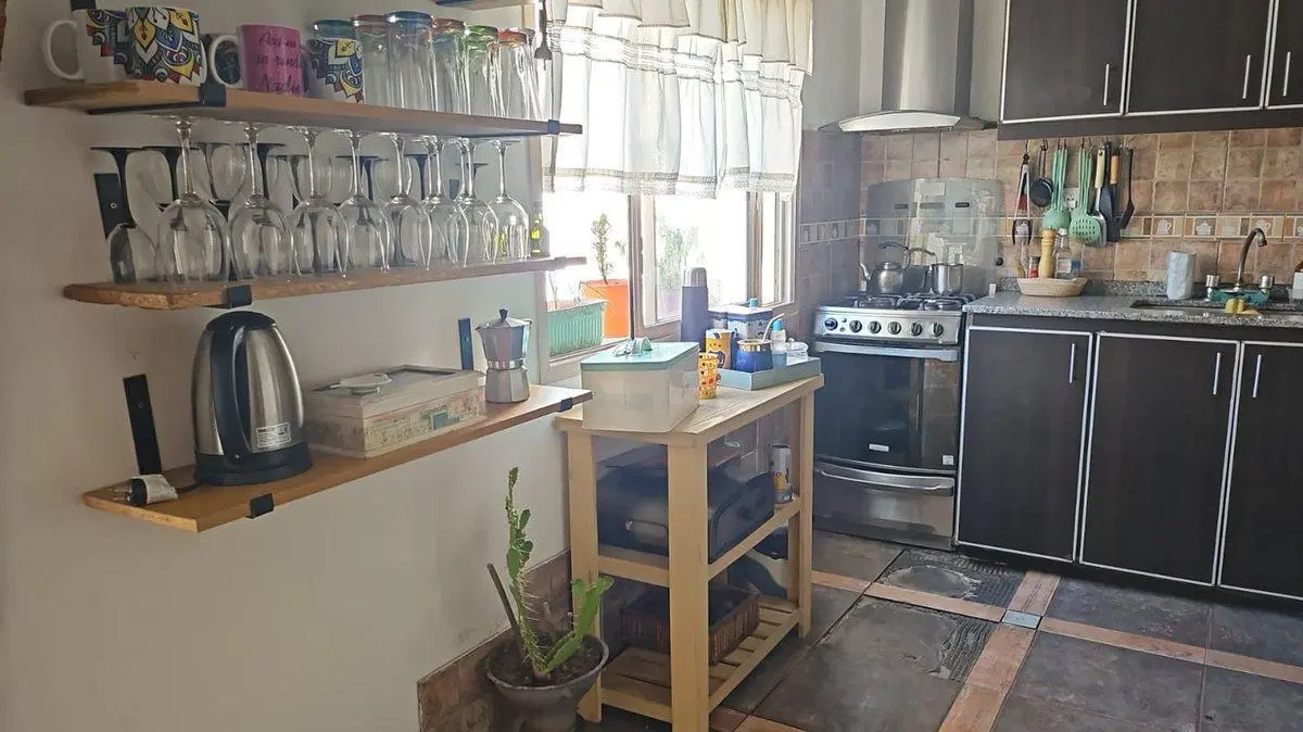 VENTA CASA 6 AMB - C/PILETA - C/COCHERAS 2