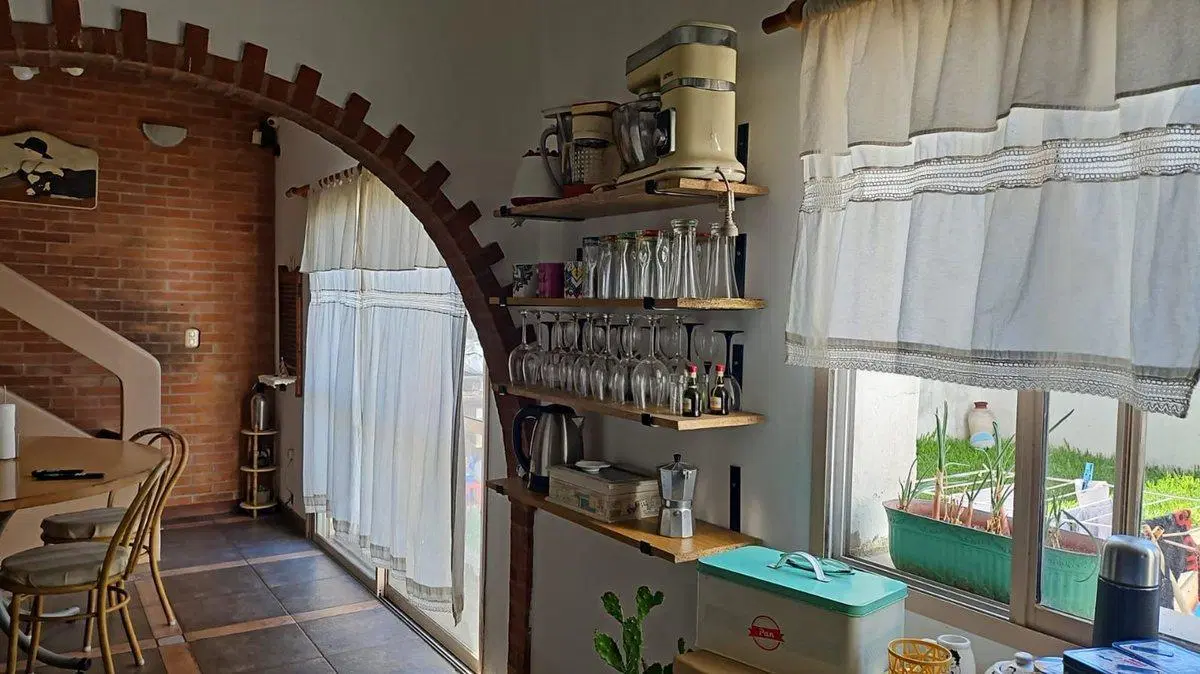 VENTA CASA 6 AMB - C/PILETA - C/COCHERAS 3