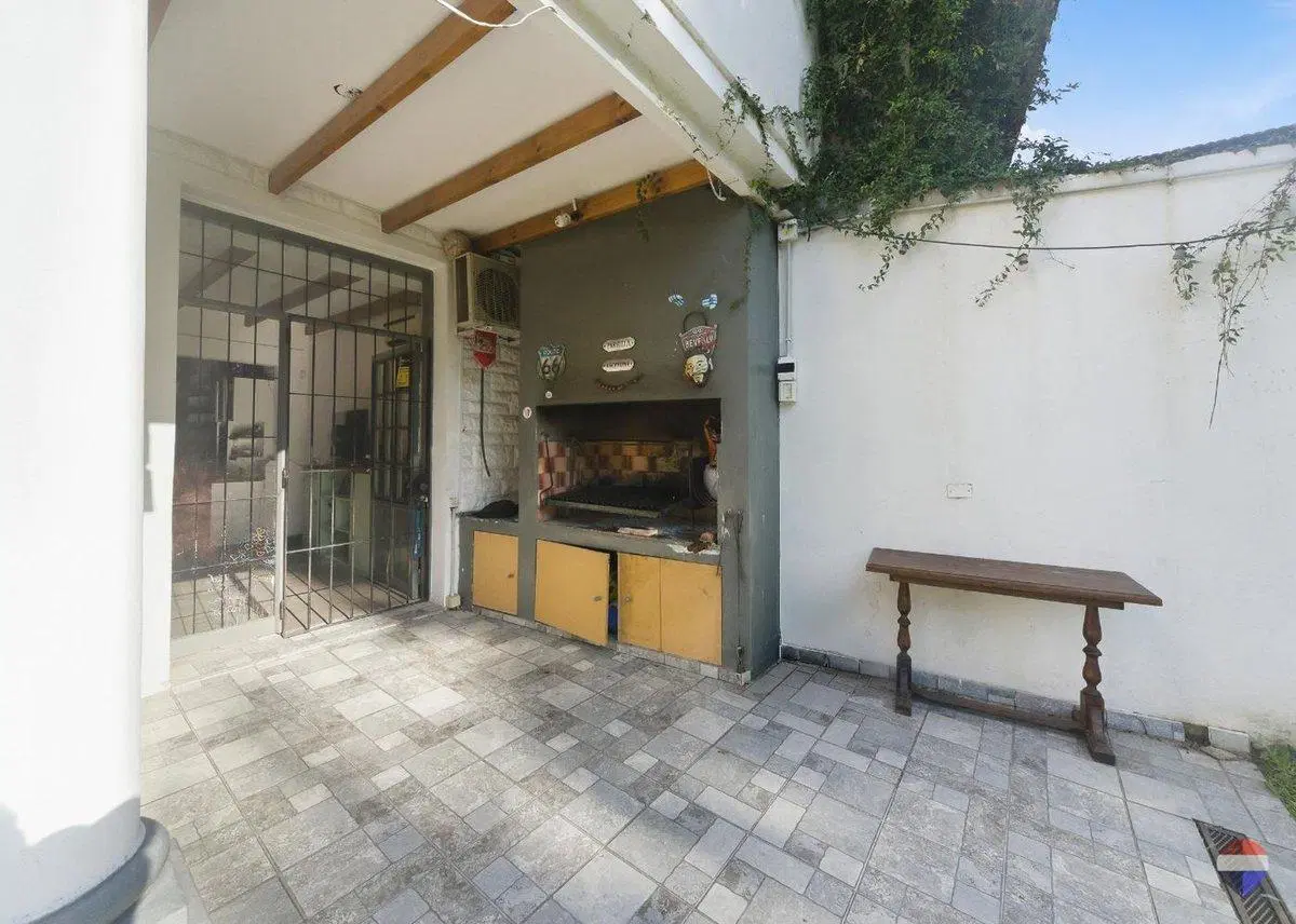 Casa venta Belgano 5mb+escrit, coch, jardín pileta 4